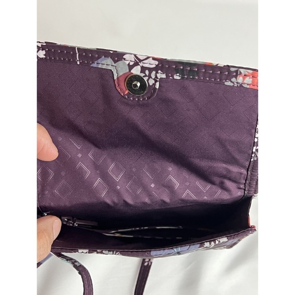 Vera Bradley Ultralight Enchanted Garden Wine Colored Floral  Wallet Mint Cond - Picture 4 of 8